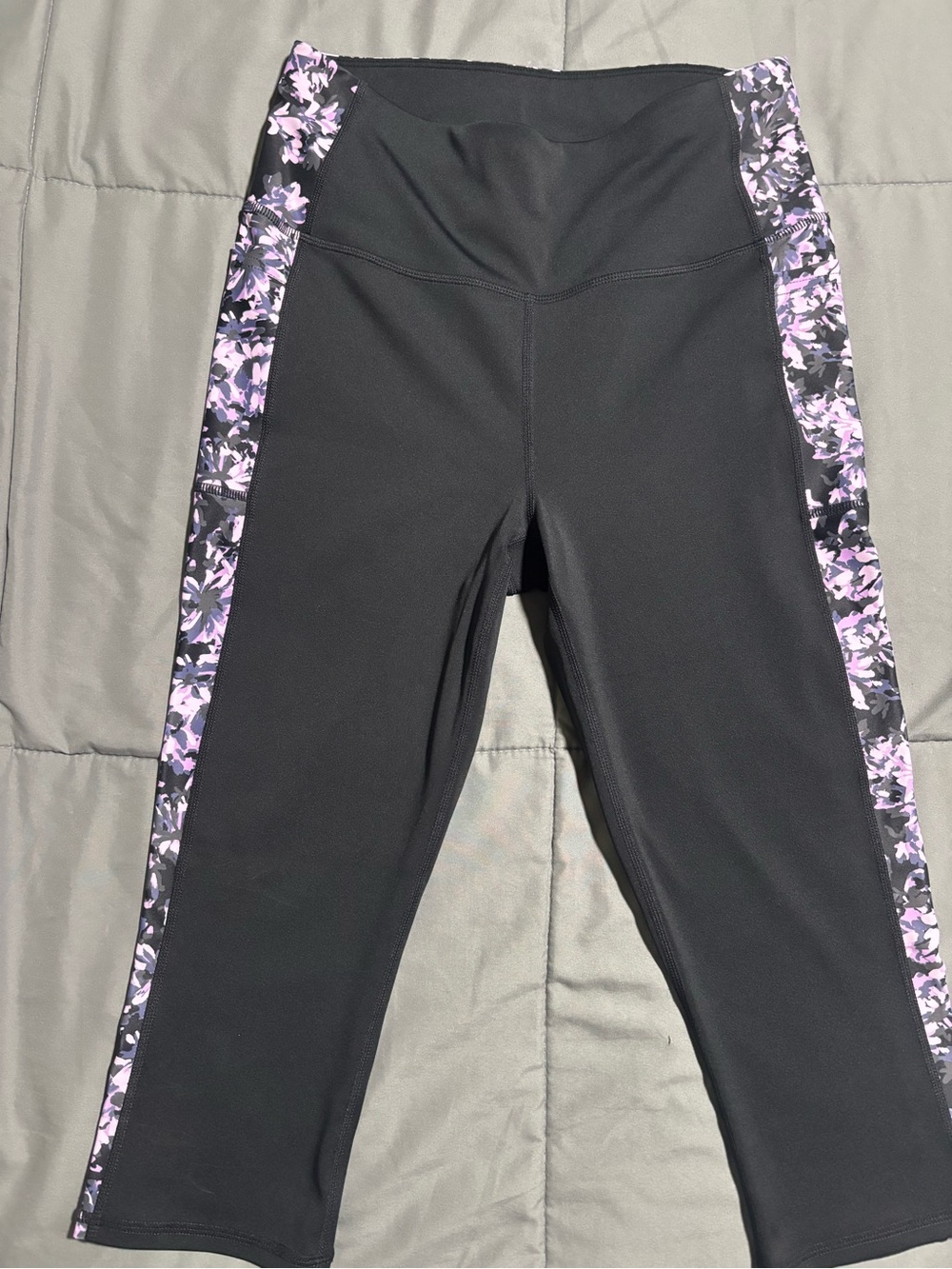 Women's Black Active Capri Leggings with Purple Floral Side Panels - Skechers